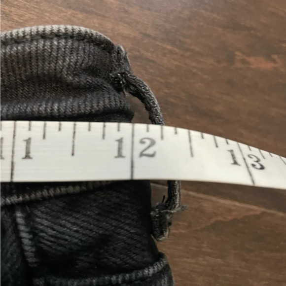 Topshop High  Waisted Black Floral Embroidered Denim Jean Short Women’s 0 - Picture 4 of 8